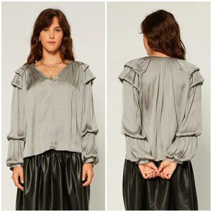 💕CURRENT AIR💕 Tiered Sleeve Blouse ~ Silver Grey Large L NWT